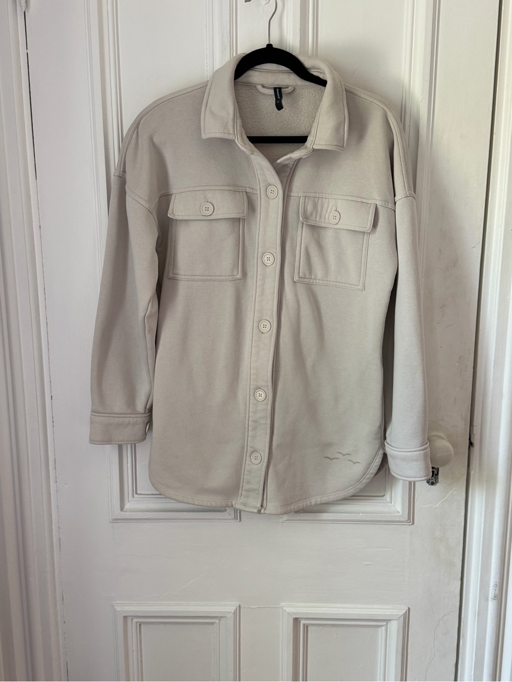 Women’s Lazypants Oatmeal Coloured Button Front Casual Shirt Jacket Size Small